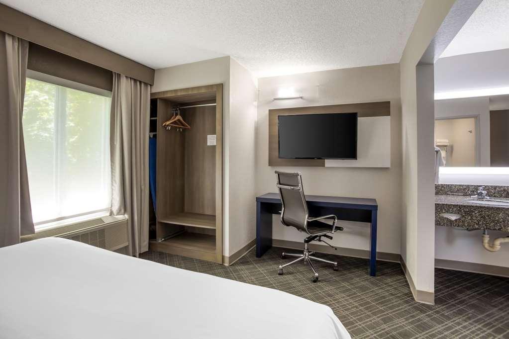 Comfort Suites Nashville Airport - Bna Habitación foto